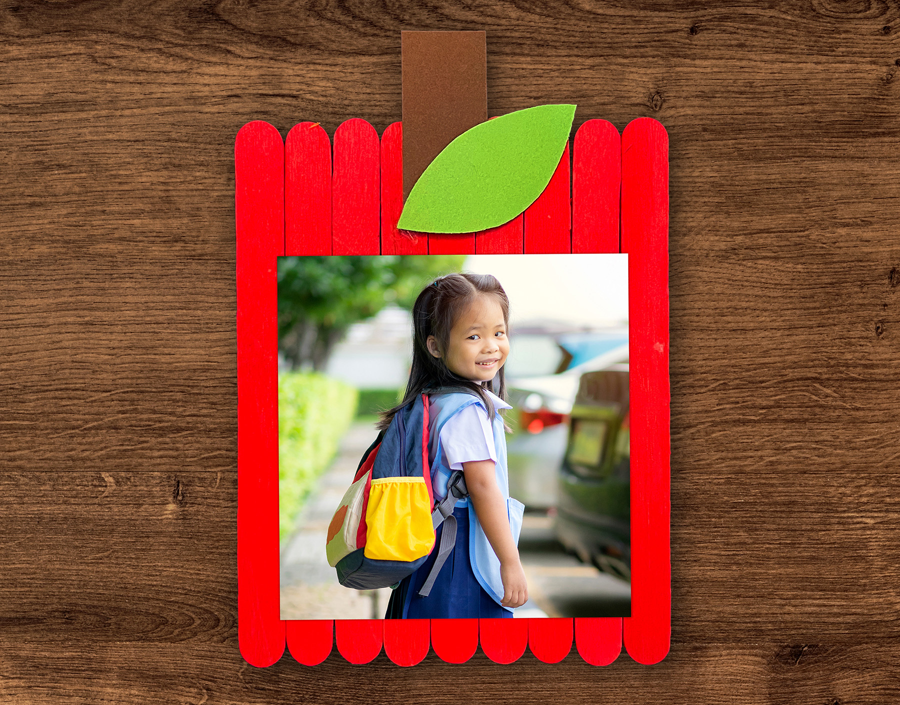 Make an Apple Photo Frame