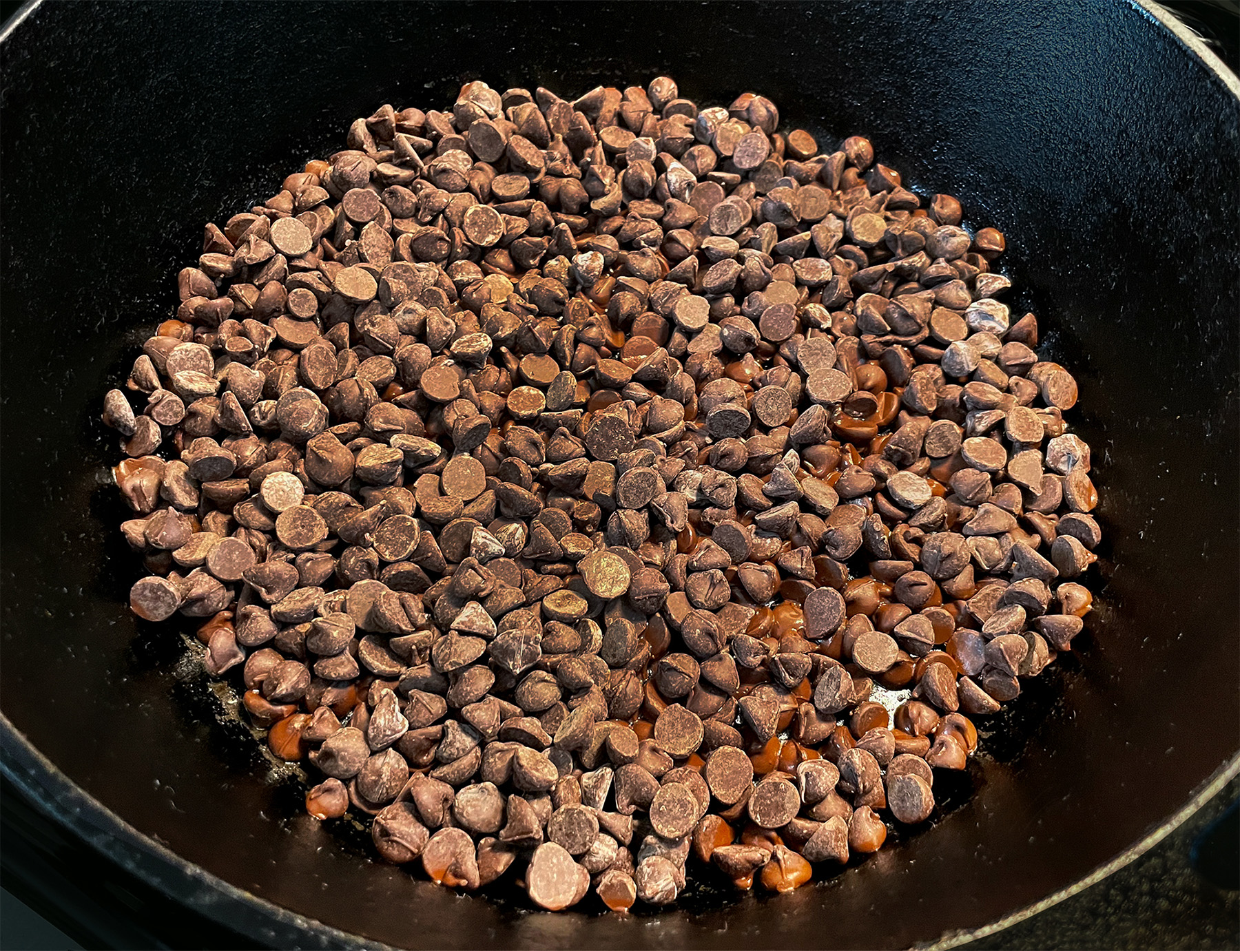 Easy Cast Iron Skillet S'mores