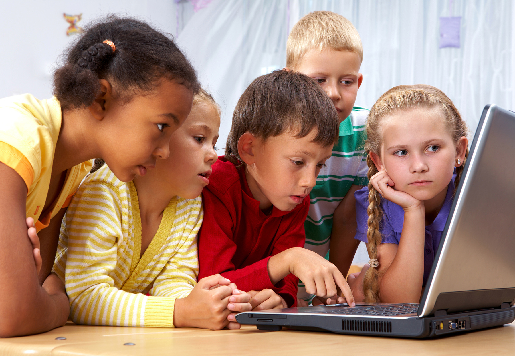 Use Digital Math Games for Math Learning Centers